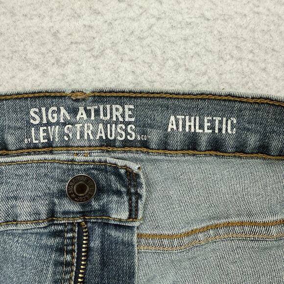 Levis Jeans Mens 36 X 32 Blue Denim Athletic Straight Signature Distressed - Picture 10 of 13